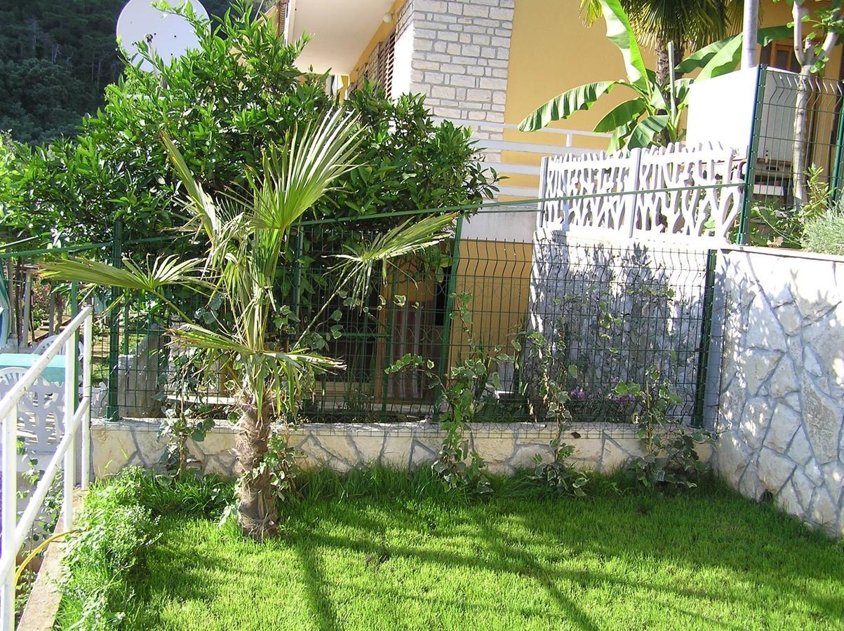 Apartments Villa Adria ราบัซ ภายนอก รูปภาพ
