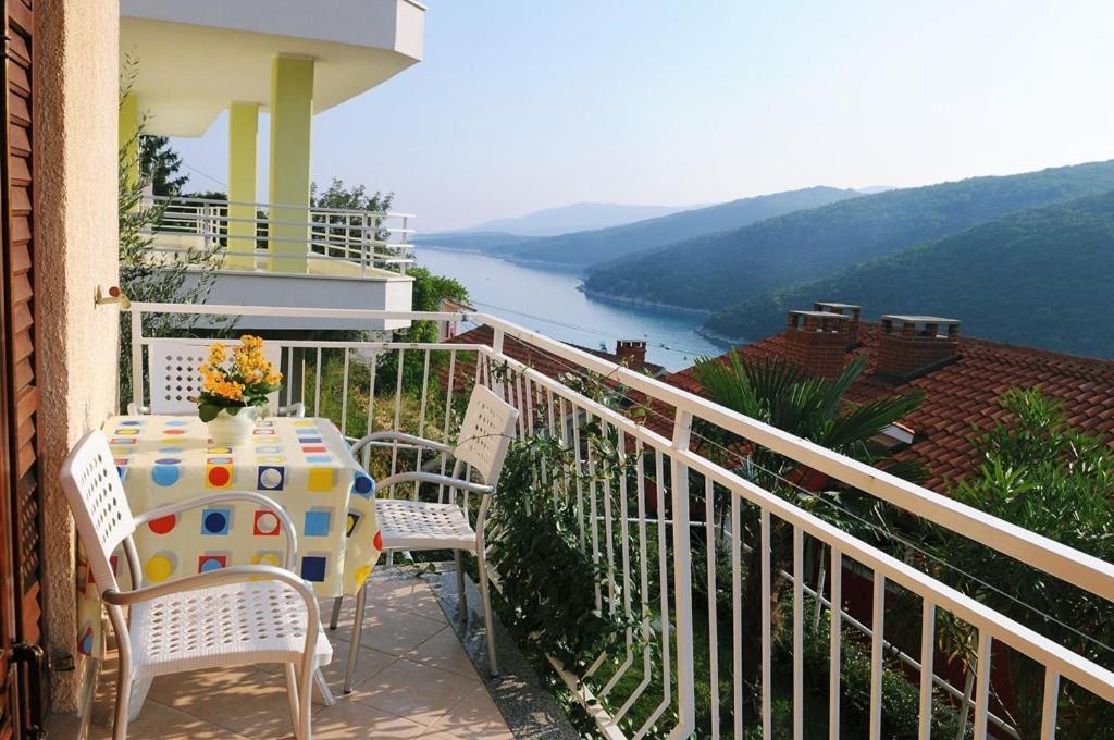 Apartments Villa Adria ราบัซ ภายนอก รูปภาพ