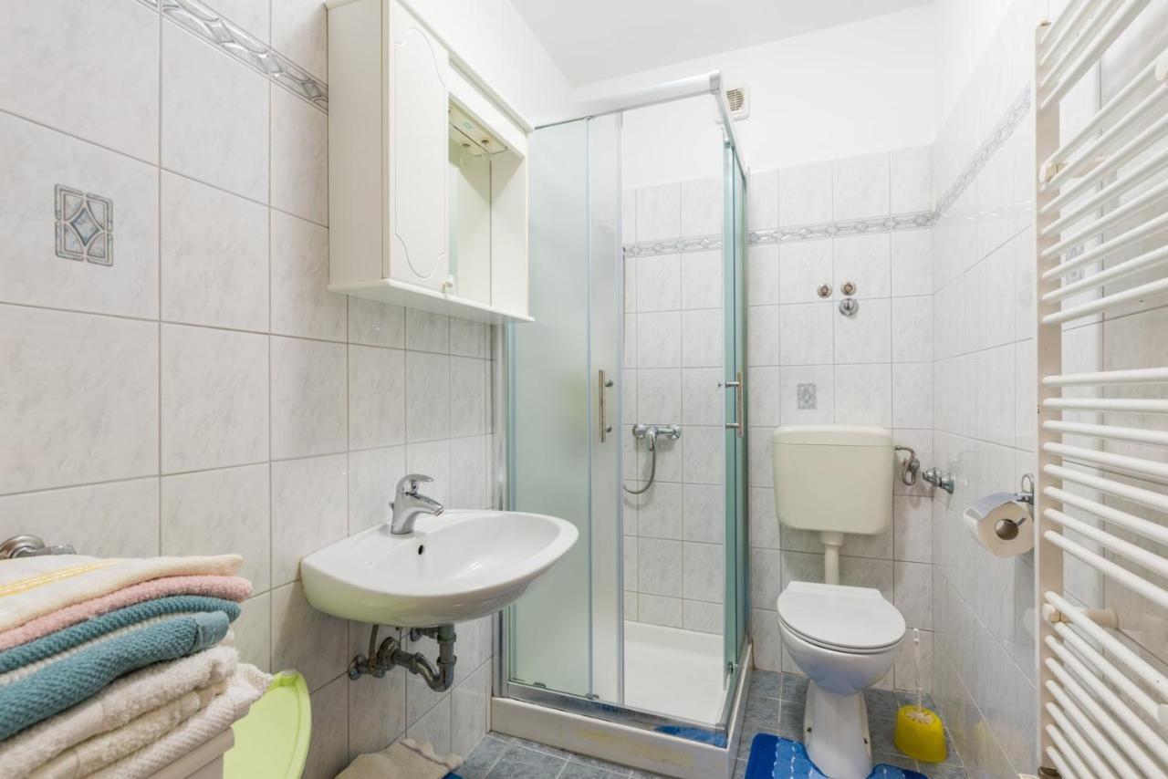 Apartments Villa Adria ราบัซ ห้อง รูปภาพ